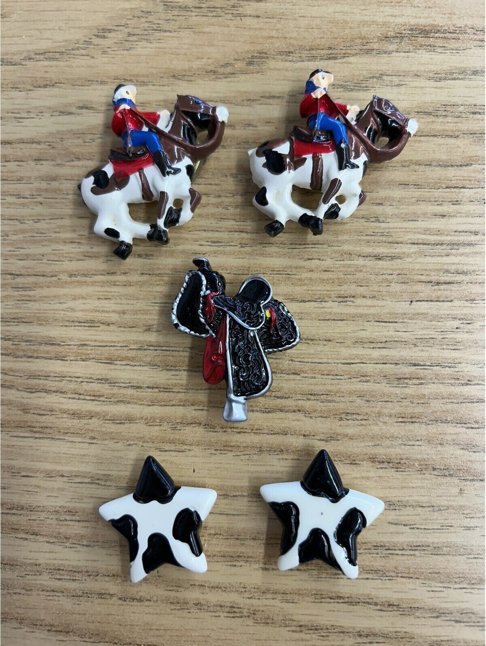 Cowboy Themed Button Covers. 2 Cowboys 1 Saddle 2 Stars Handmade. 5 In Set. EUC.